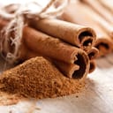 Cinnamon sticks and powder