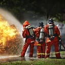 Extinguish 動詞 火 光などを 消す の意味 使い方 読み方 Dmm英会話words