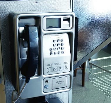 pay phone (【名詞】公衆電話 ) の意味・使い方・読み方｜Engoo Words