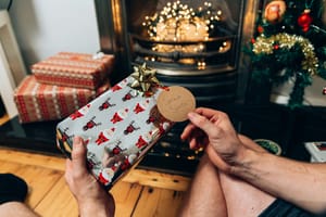 Americans Plan to Spend $1,000 on Christmas Gifts