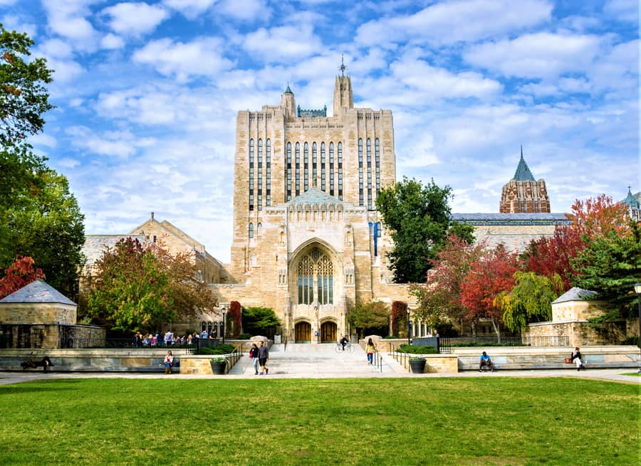 Universities of the World: Yale University | DMM英会話 デイリー ...