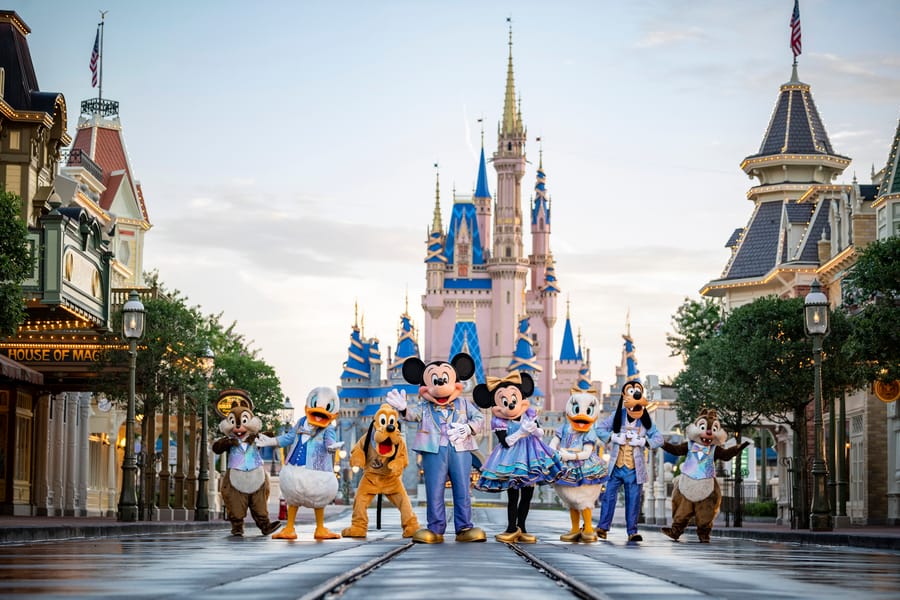 Walt Disney World Plans 50th Birthday Celebrations | DMM英会話