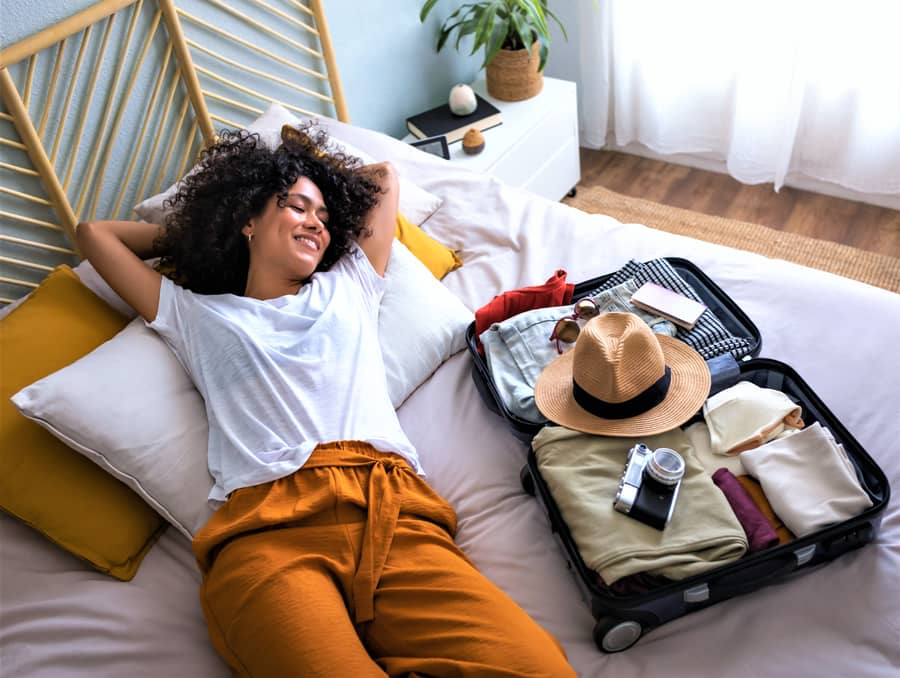 How to Pack Light for Traveling