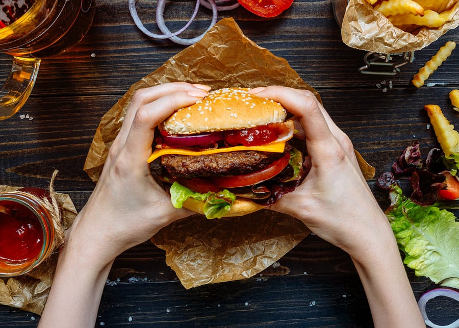 food with tobacco Experts Call for Tobacco-Style Rules on Junk Food