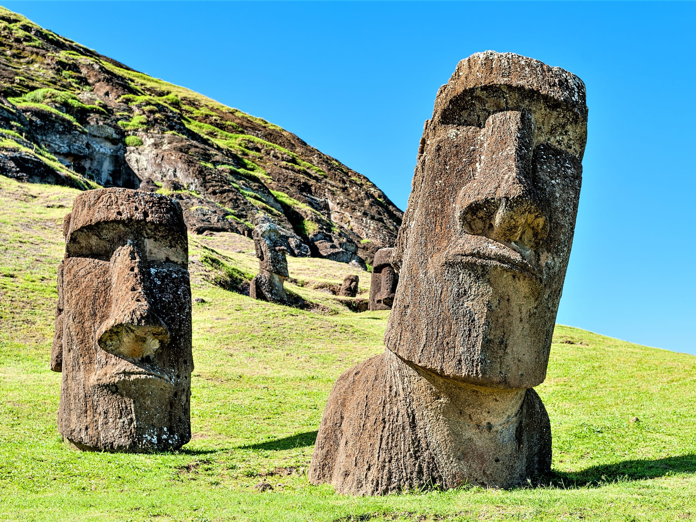 Easter Island Statue Destroyed By Truck Engoo Daily News