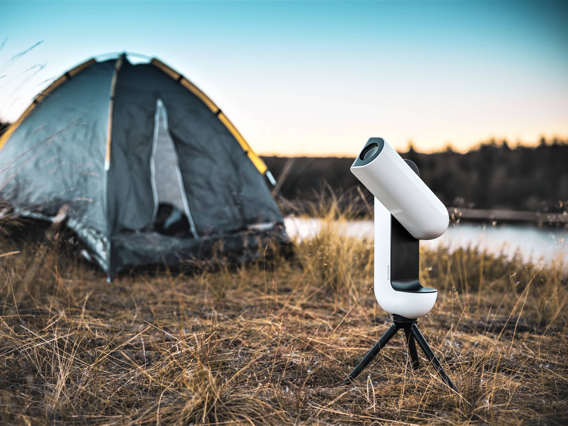 Vespera: A Smart Telescope for Your Backpack | Engoo Daily News