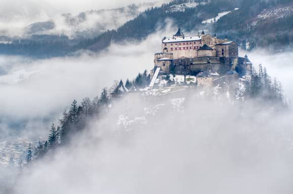 Top 5 Castles to Visit in Europe | Engoo