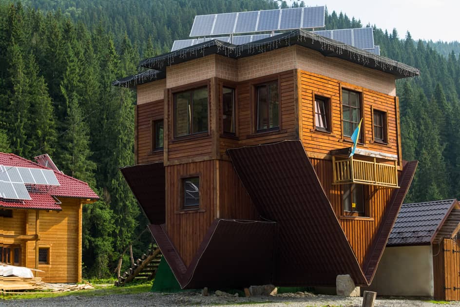 Unusual Homes | Engoo