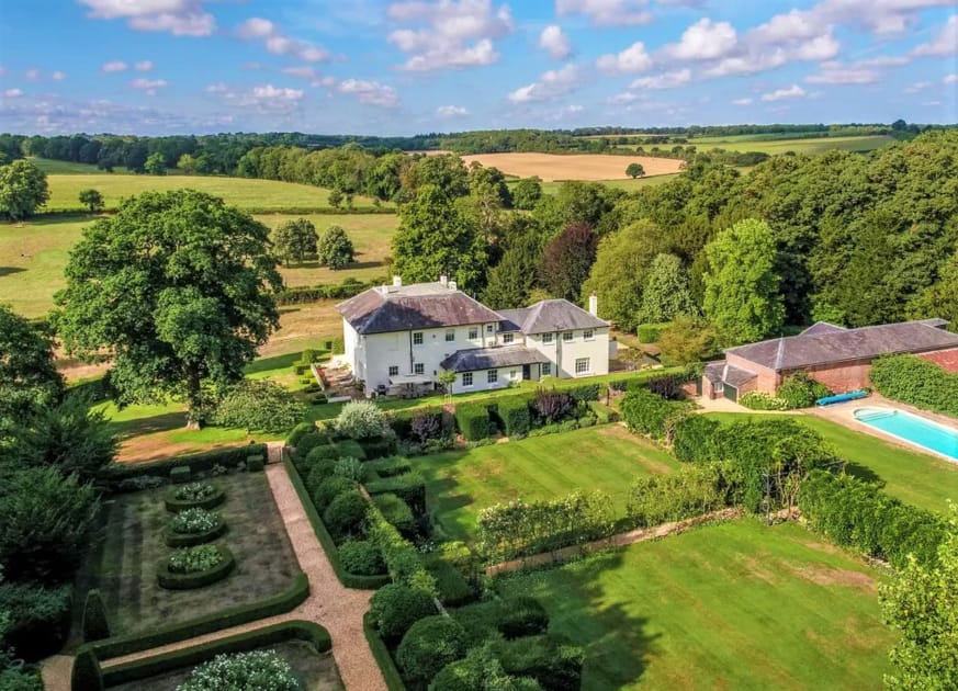 Pride and Property Jane Austen's Estate Hits Market Engoo 데일리뉴스