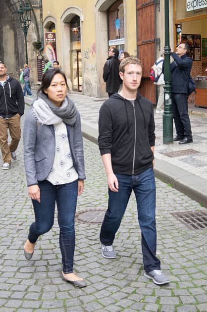 Mark Zuckerberg and Priscilla Chan announce baby girl – and $45