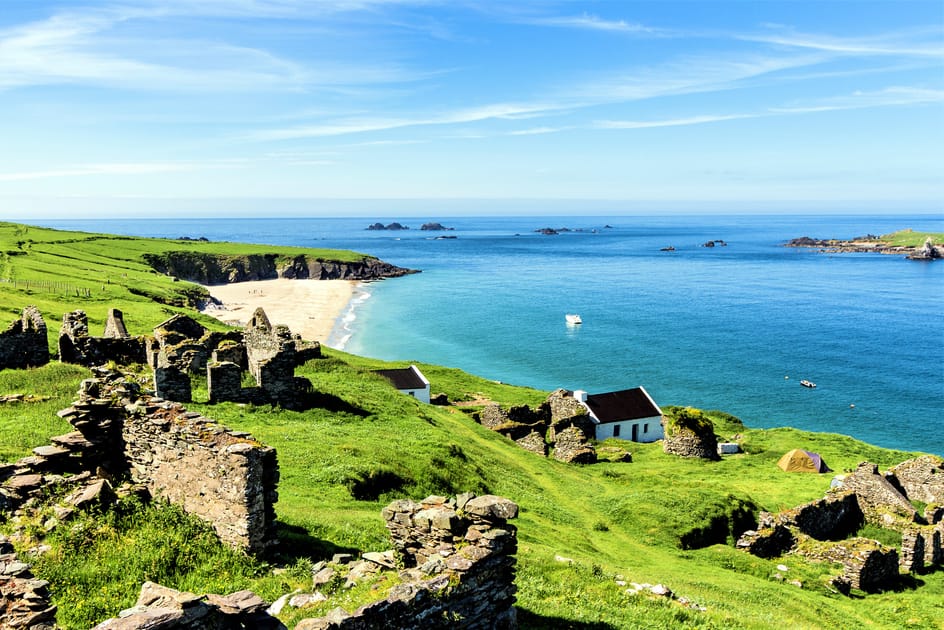 23,000 Apply For Jobs On Remote Irish Island | Engoo