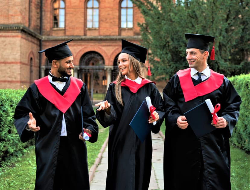 Study University Degree Still Best Way into Good Job Engoo Daily News