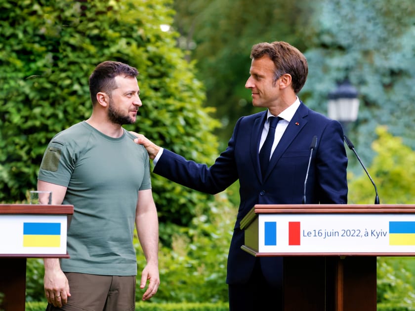 Ukraine Made Candidate for EU Membership | Engoo 每日新聞