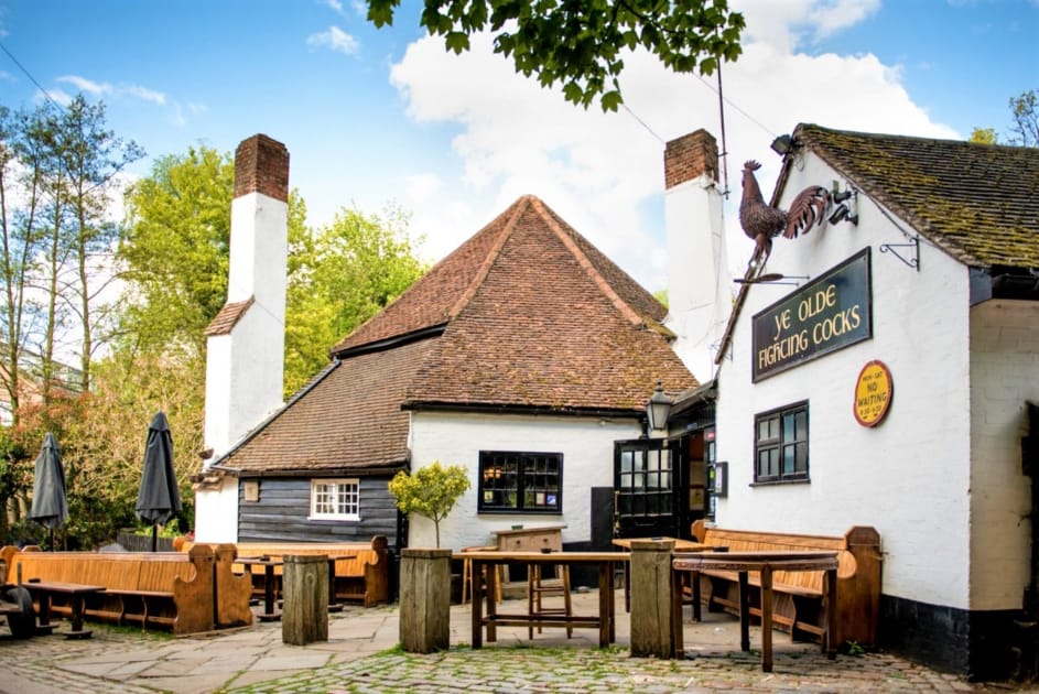 Britain's Oldest Pub Closes After More than 1,000 Years | ข่าวประจำวัน ...