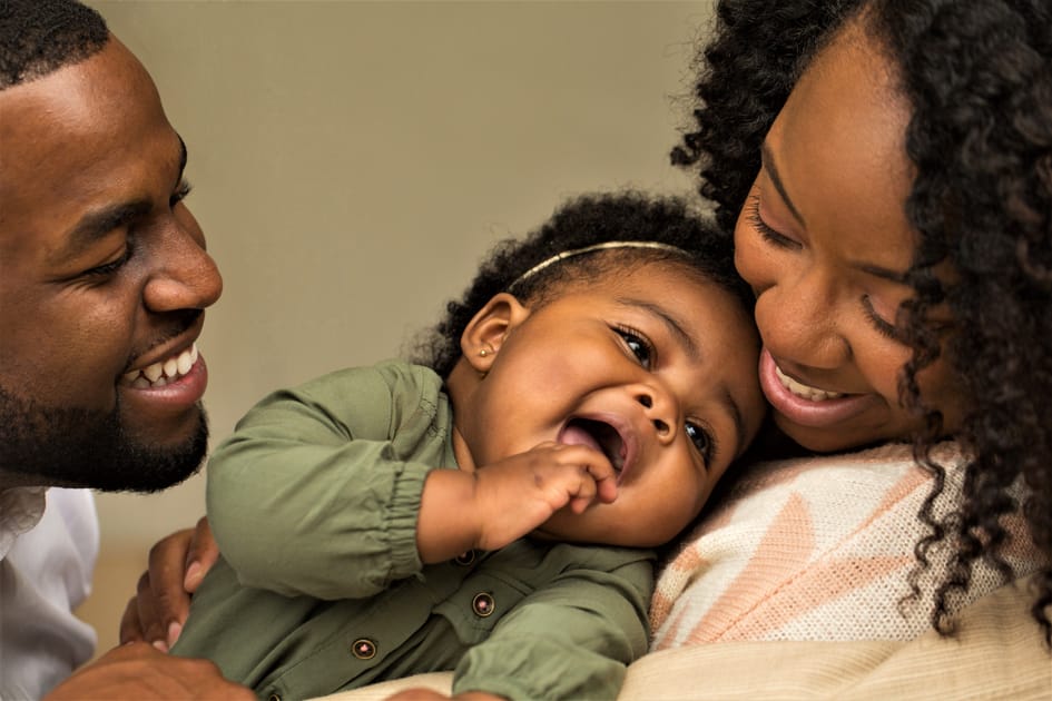 Sign Language Helps Babies Communicate | Engoo