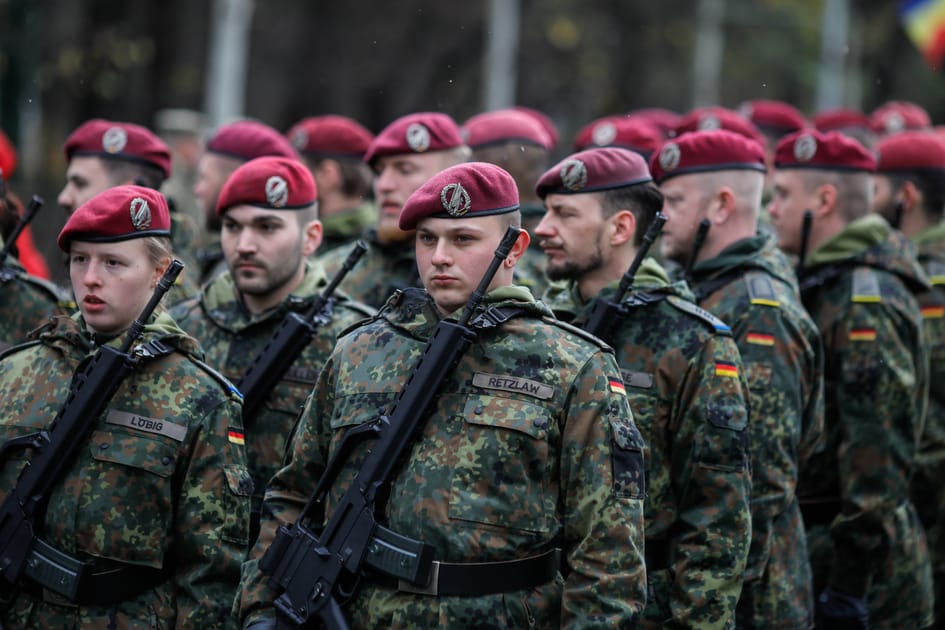World Military Spending Rose 9% in 2024 | Engoo 每日新闻