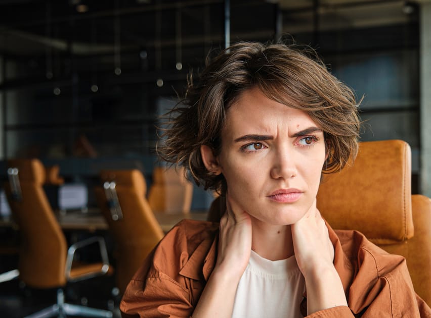 Too Many Thoughts: What Can We Do About Overthinking? | Engoo Daily News