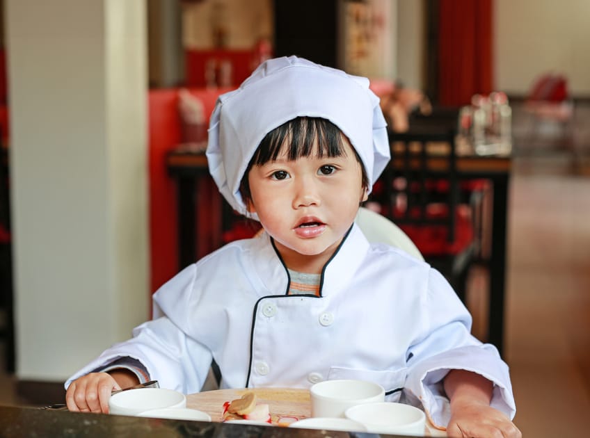 sweet-dreams-japanese-kids-want-bakery-jobs-engoo