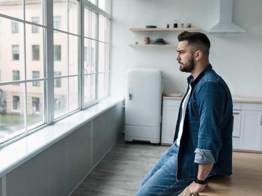One in Four Young US Men Say They Feel Lonely | Engoo Daily News