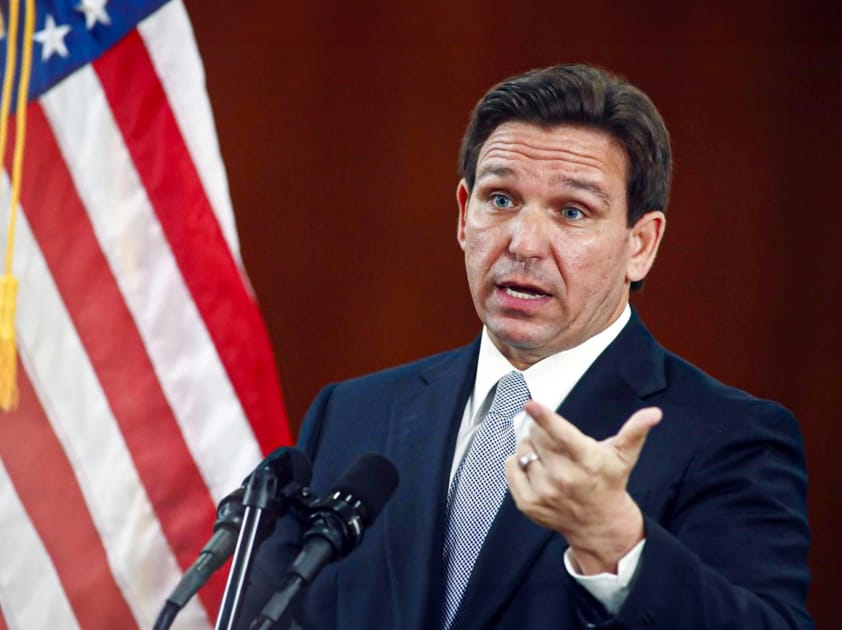 Florida Signs Bill Banning Minors from Social Media | Engoo Daily News