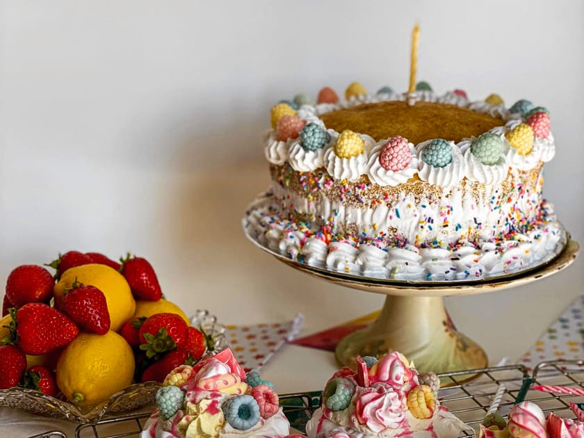 Scotland Sculptor Turns Food into Art Engoo Daily News