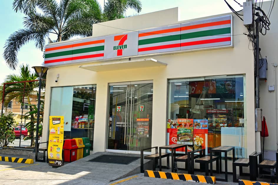 The World's First Convenience Store The Story of 7Eleven Engoo