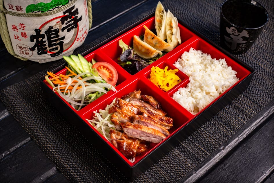 Bento Chain Apologizes for 'No Rice' April Fools Joke | Engoo Daily News