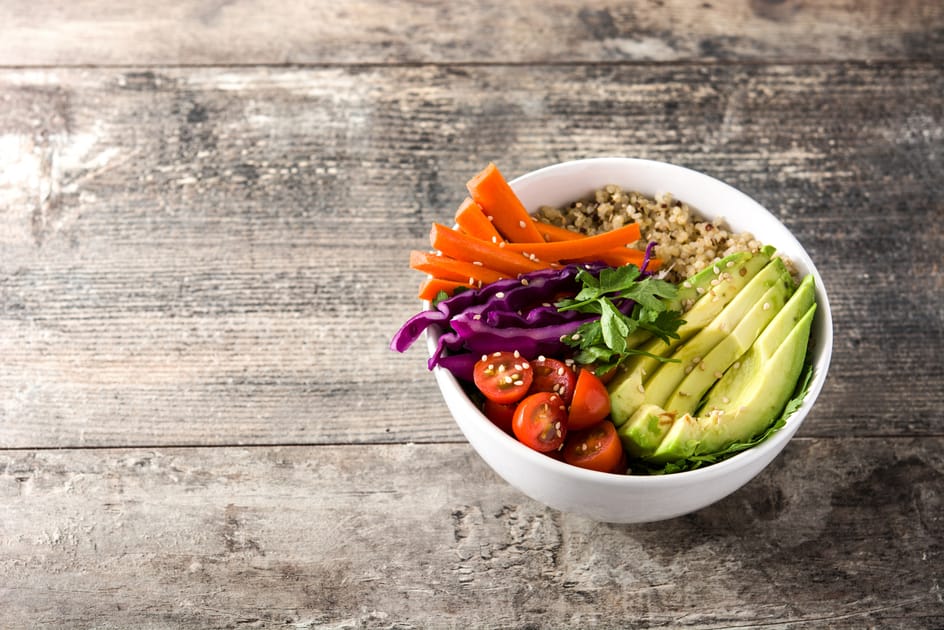 Plant-Based Diet Cuts Risk of Early Death by 23% | Engoo Daily News