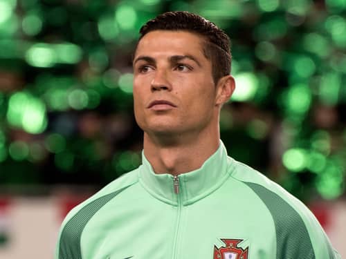 Slick Back: 1 trong 5 kiểu tóc ấn tượng nhất của Cristiano Ronaldo