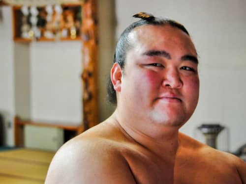 Shock as Top Japanese Sumo Wrestler Retires | Engoo Daily News